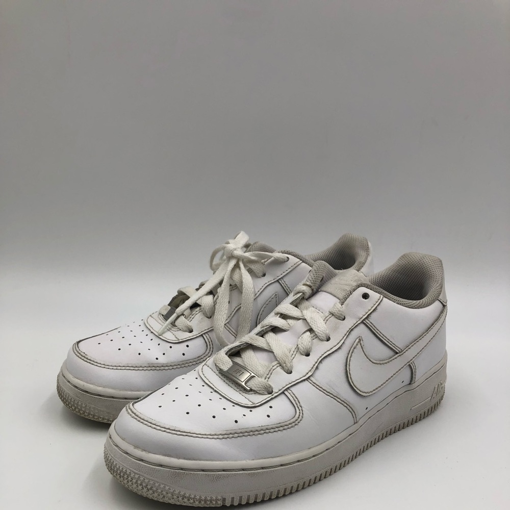 Airforce 1 sz 7Y or 8.5 Women’s No Insoles